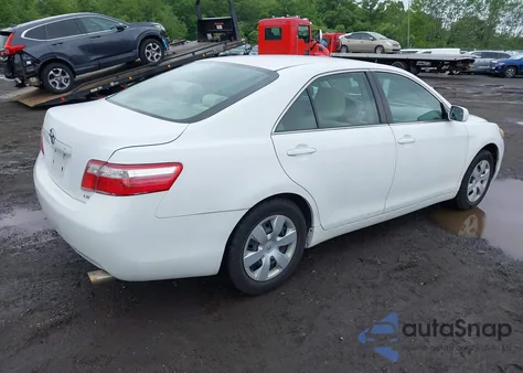 2009 Toyota Camry Le z USA, uszkodzony, nr VIN 4T1BE46K39U917655